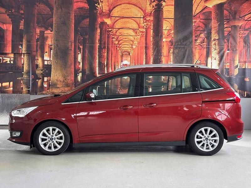 Gebraucht Ford Grand C-Max Titanium 150 PS (110 kW) 2015 Rot Van / Kleinbus