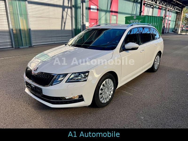 Weiß Gebraucht 2017 Skoda Octavia Style Kombi | 8.300 € (Superpreis) - Bild 1/4