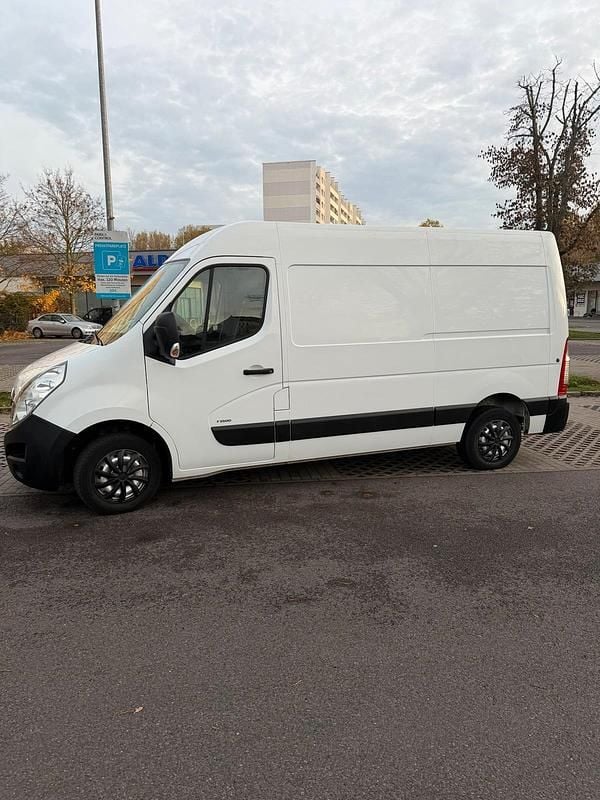 Gebraucht Opel Movano 125 PS (91 kW) 2011 Weiß Van / Kleinbus