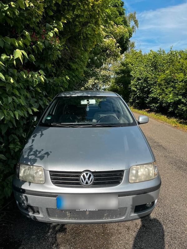 Silber Gebraucht 2000 VW Polo Kleinwagen | 350 € (Superpreis) - Bild 1/3
