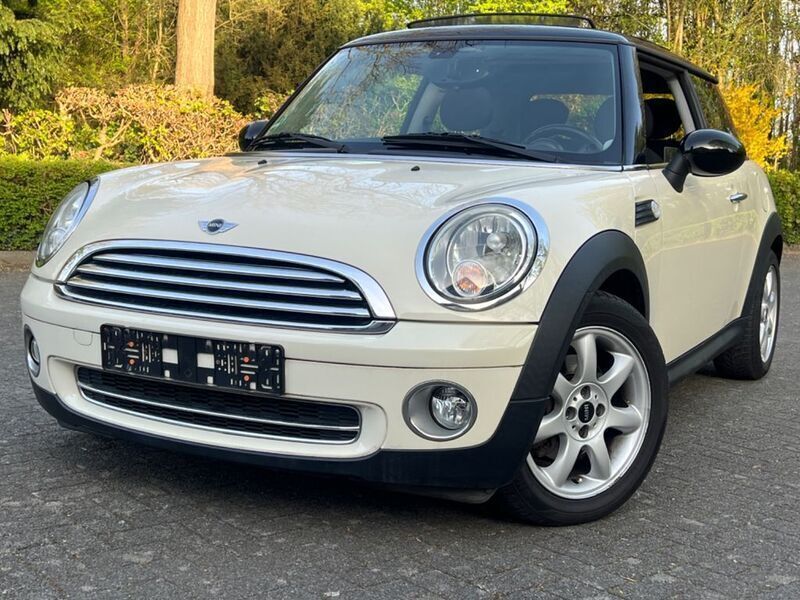 Weiß Gebraucht 2009 Mini Cooper Kleinwagen | 6.900 € (Fairer Preis) - Bild 1/4