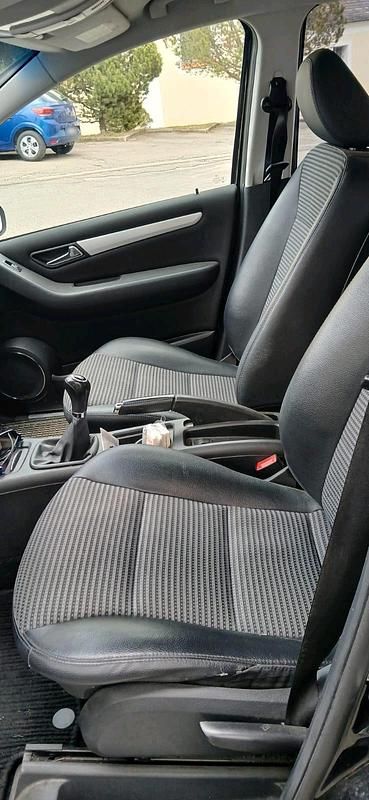 Gebraucht Mercedes A150 95 PS (69 kW) 2008 Schwarz Kleinwagen