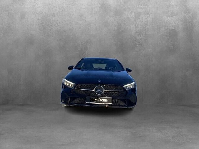 Gebraucht Mercedes A200 Advanced 150 PS (110 kW) 2024 Schwarz Limousine
