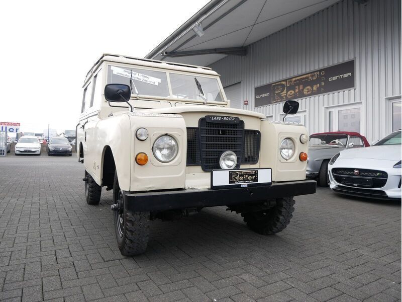 Beige Gebraucht 1977 Land Rover Defender SUV | 20.900 € - Bild 1/4