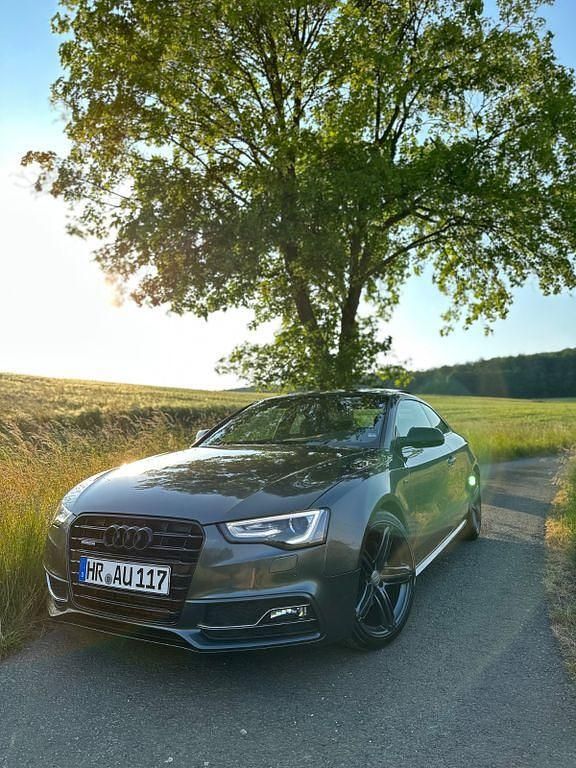 Gebraucht Audi A5 Sport 224 PS (164 kW) 2014 Grau Coupé