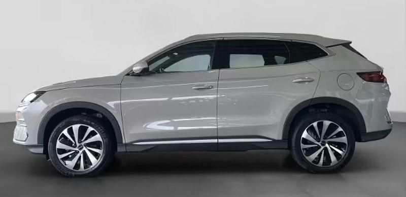 Uusi BYD Seal U Design 324 HP (238 kW) 2026 Peessi Katumaasturi