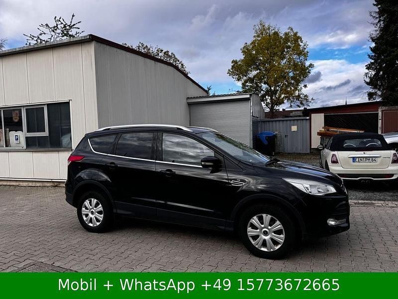 Gebraucht Ford Kuga Trend 150 PS (110 kW) 2014 Schwarz SUV