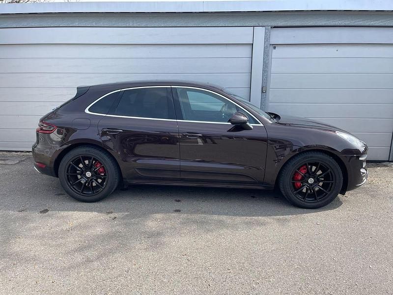 Gebraucht Porsche Macan 400 PS (294 kW) 2015 Braun SUV