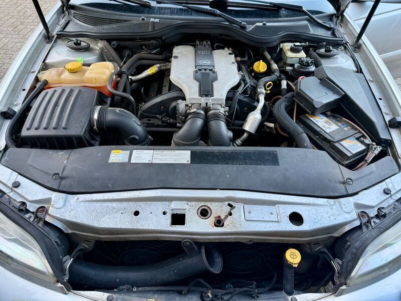 Gebraucht Opel Omega 218 PS (160 kW) 2002 Grau Limousine