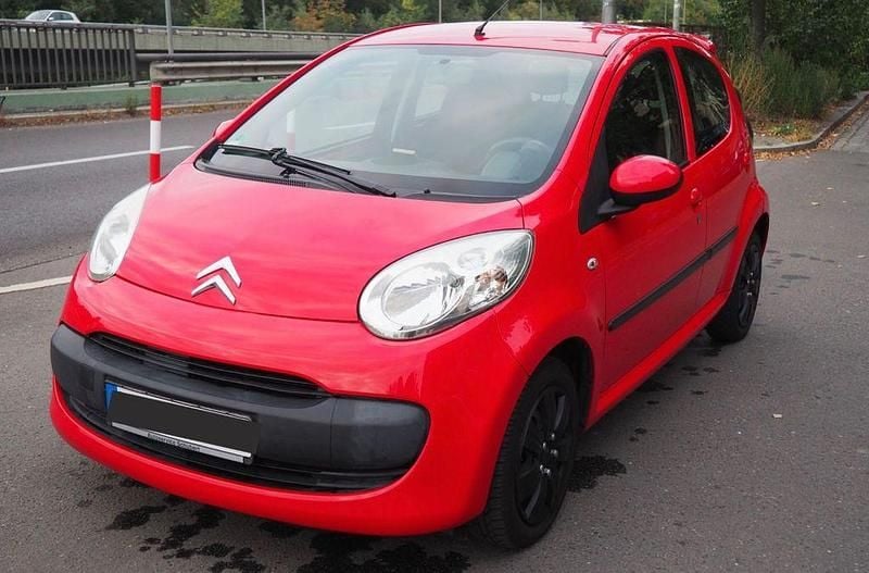 Rot Gebraucht 2008 Citroën C1 Style Kleinwagen | 1.990 € (Guter Preis) - Bild 1/4