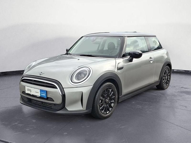 Gebraucht Mini Cooper Classic 136 PS (100 kW) 2023 Silber Kleinwagen