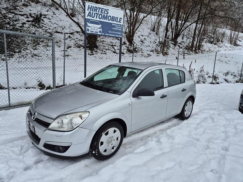 Silber Gebraucht 2008 Opel Astra Edition Limousine | 1.770 € (Superpreis) - Bild 1/4