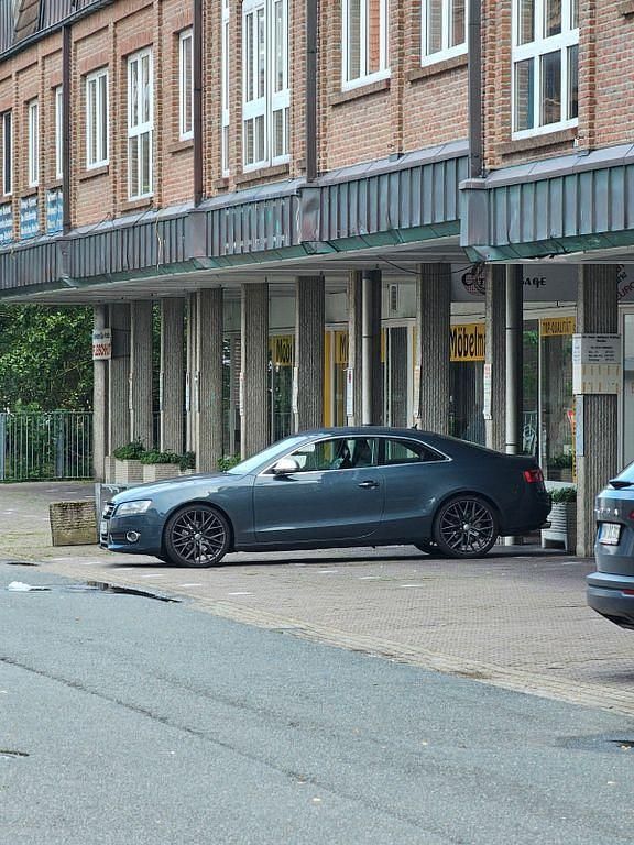 Gebraucht 2009 Audi A5 Coupé | 8.100 € (Guter Preis) - Bild 1/4