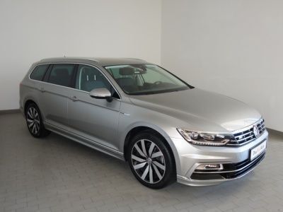 Gebraucht VW Passat Highline 190 PS (139 kW) 2017 Silber metallic Kombi