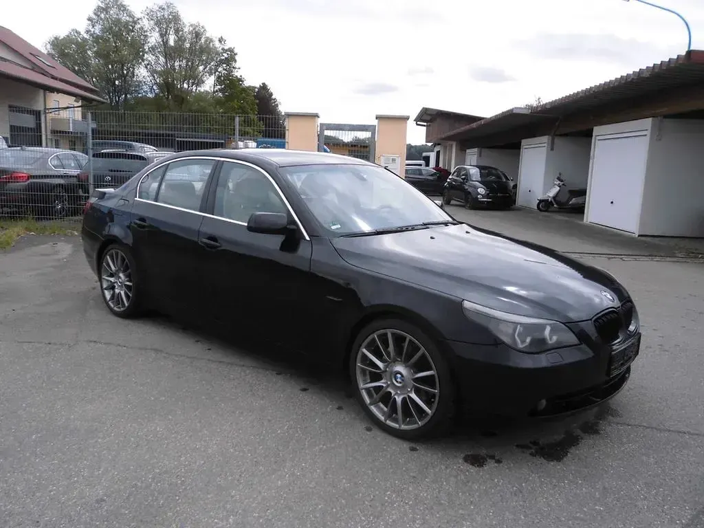 Brugt BMW 530 231 HK (169 kW) 2004 Sort Sedan