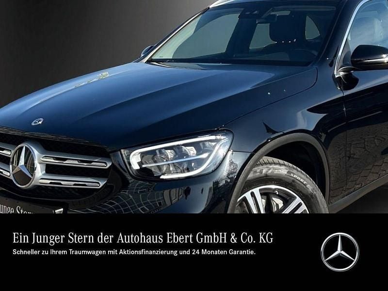 Gebraucht Mercedes GLC300e Business 211 PS (155 kW) 2021 Schwarz SUV