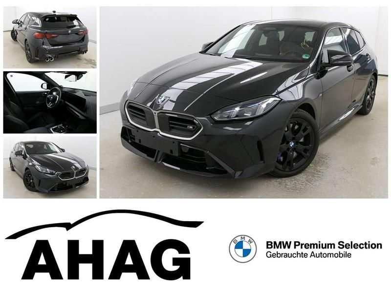 Black saphire metallic Gebraucht 2024 BMW M135 Kleinwagen | 47.740 € - Bild 1/4