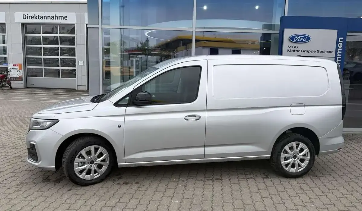 Neu Ford Transit Connect Titanium 122 PS (89 kW) 2026 Stardustsilvermetallic Van / Kleinbus
