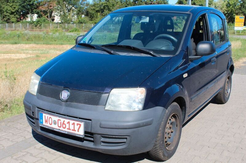 Gebraucht Fiat Panda Active 54 PS (39 kW) 2010 Schwarz Kleinwagen