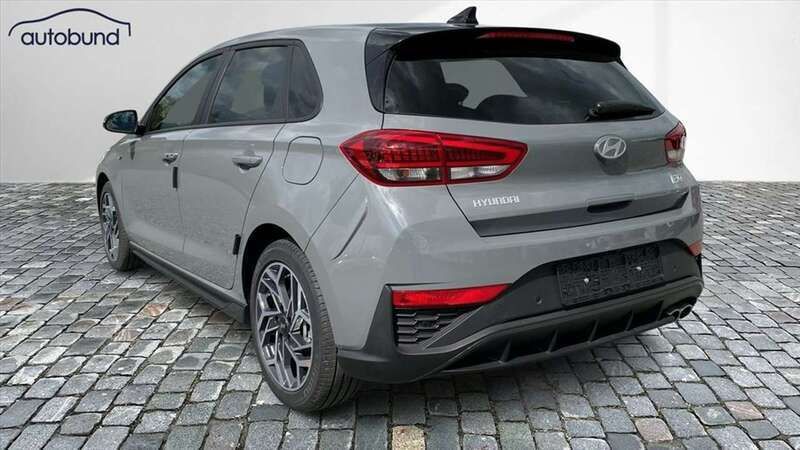 Neu Hyundai i30 Premium 101 PS (74 kW) 2025 Andere farbe Kleinwagen