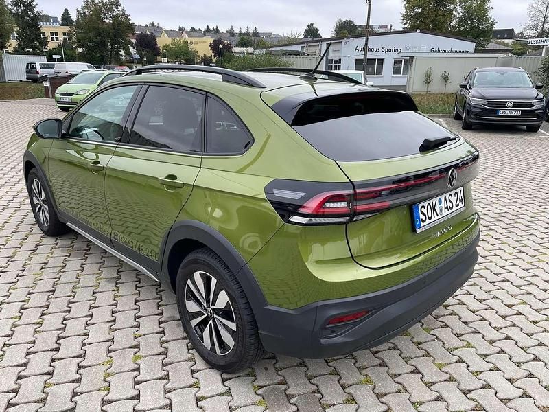 Gebraucht VW Taigo Move 95 PS (69 kW) 2023 Visual green metallic SUV