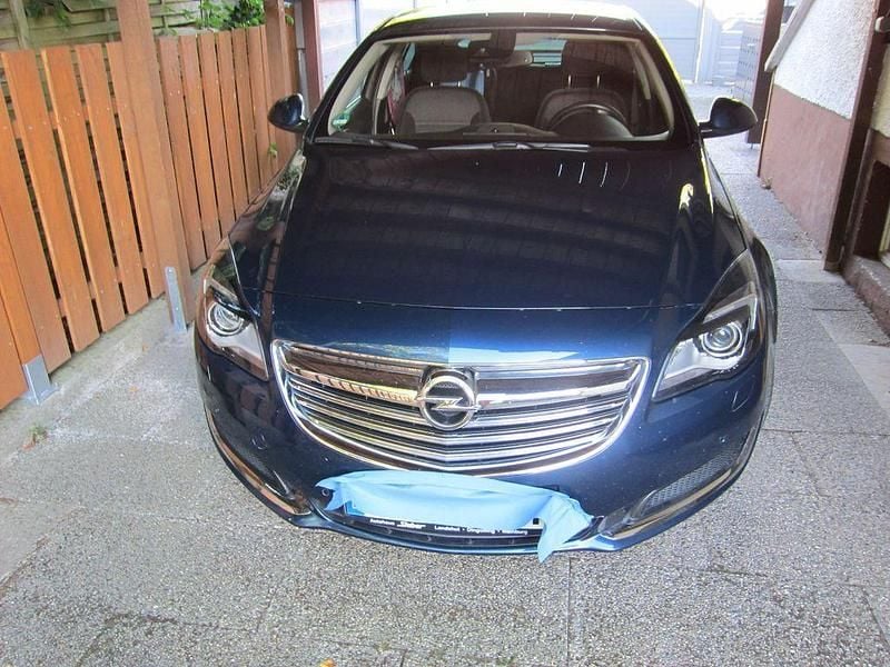 Blau Gebraucht 2014 Opel Insignia Business Edition Limousine | 11.000 € (Fairer Preis) - Bild 1/4
