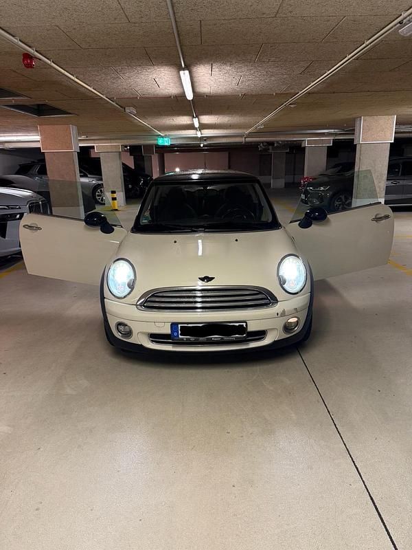 Weiß Gebraucht 2008 Mini Cooper Kleinwagen | 4.200 € (Superpreis) - Bild 1/4