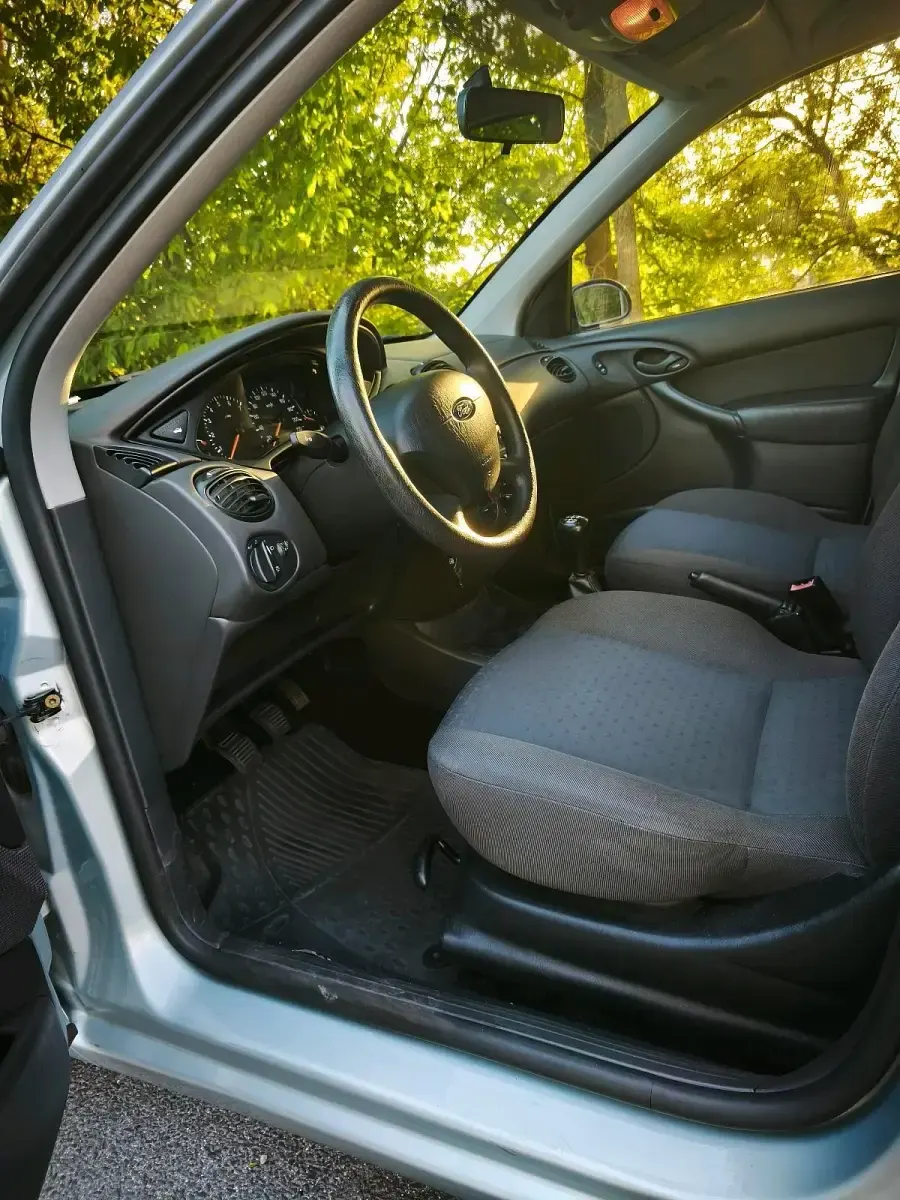 Gebraucht Ford Focus 75 PS (55 kW) 2003 Blau Coupé