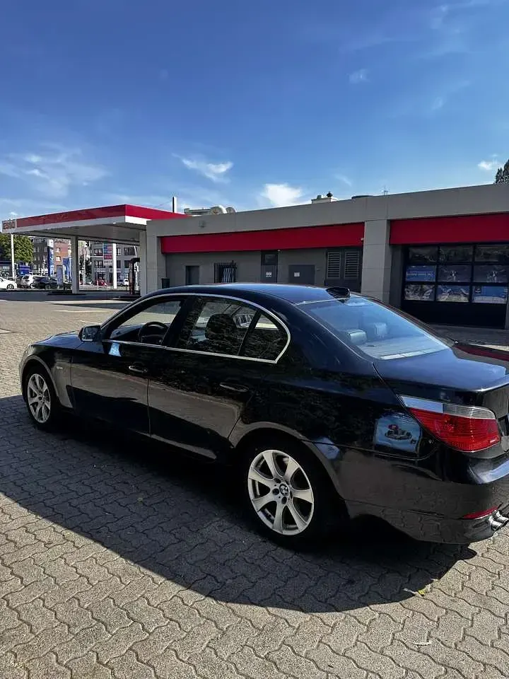 Gebraucht BMW 525 163 PS (119 kW) 2004 Limousine