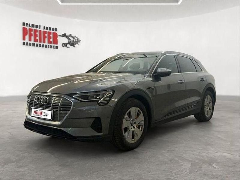 Gebraucht Audi e-tron Basis 11 kW (15 PS) 2021 Andere SUV
