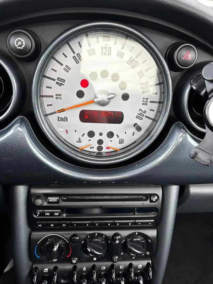 Occasion Mini ONE 90 ch (66 kW) 2004 Noir Citadine