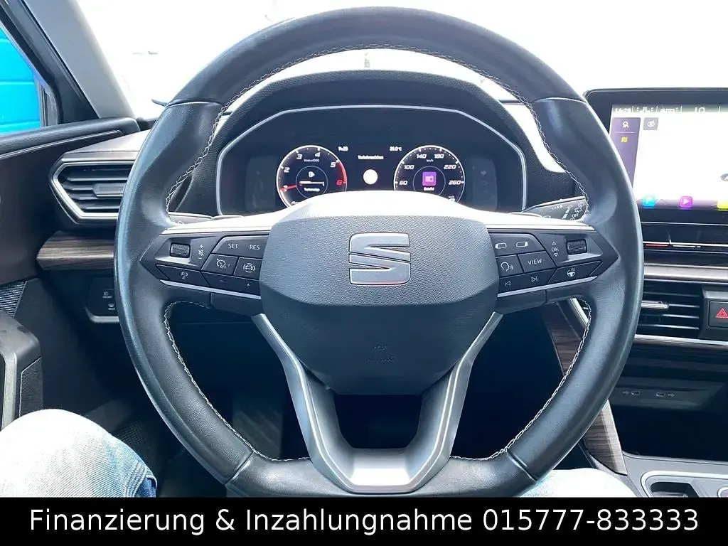 Gebraucht Seat Leon XCELLENCE 150 PS (110 kW) 2022 Silber Limousine