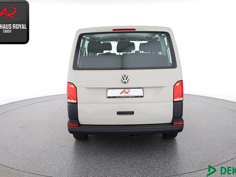 Gebraucht VW Transporter 110 PS (80 kW) 2021 Ascotgrau Van