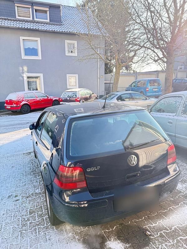 Gebraucht VW Golf 101 PS (74 kW) 1998 Blau Coupé