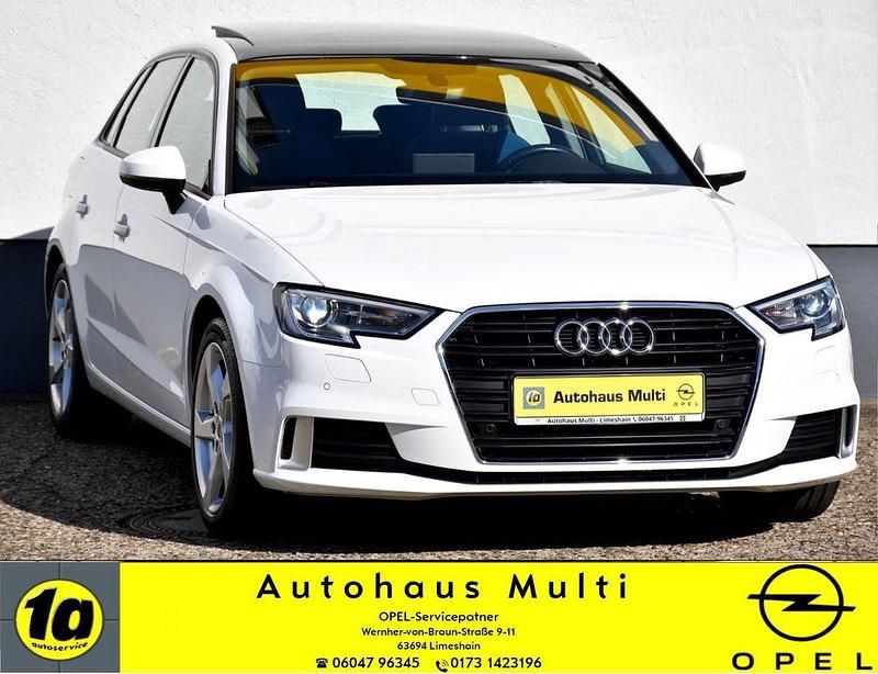 Ibisweiss Gebraucht 2018 Audi A3 Sportback Sport Limousine | 17.900 € (Fairer Preis) - Bild 1/4