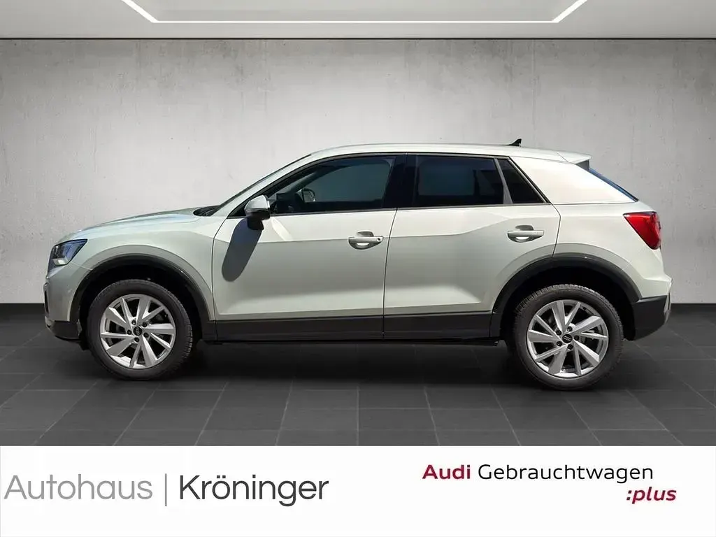 Gebraucht Audi Q2 Advanced 150 PS (110 kW) 2025 Silber SUV