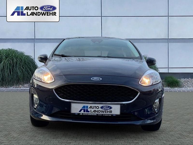 Gebraucht Ford Fiesta Cool & Connect 101 PS (74 kW) 2018 Blau Kleinwagen