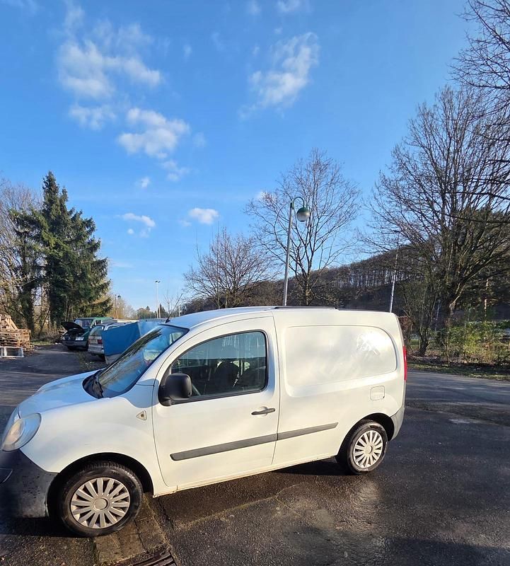 Gebraucht Renault Kangoo 110 PS (80 kW) 2012 Weiß Van / Kleinbus