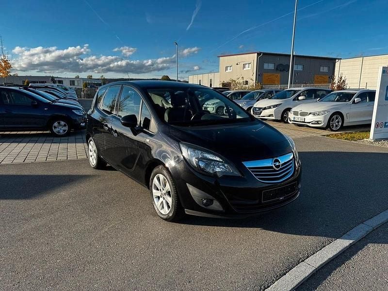 Schwarz Gebraucht 2010 Opel Meriva Innovation Van / Kleinbus | 4.250 € (Guter Preis) - Bild 1/4