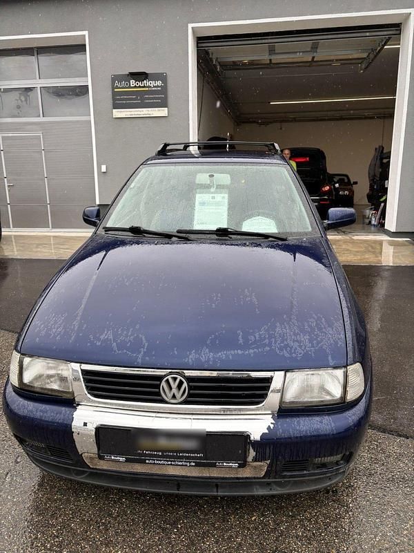 Blau Gebraucht 2001 VW Polo Kombi | 500 € (Superpreis) - Bild 1/4