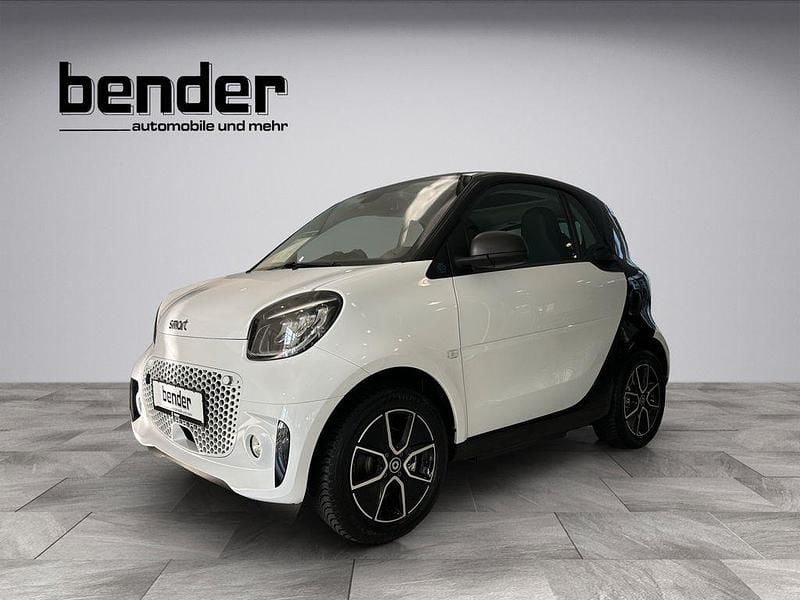 Weiß Gebraucht 2024 Smart ForTwo Electric Drive | 16.600 € (Teuer) - Bild 1/4