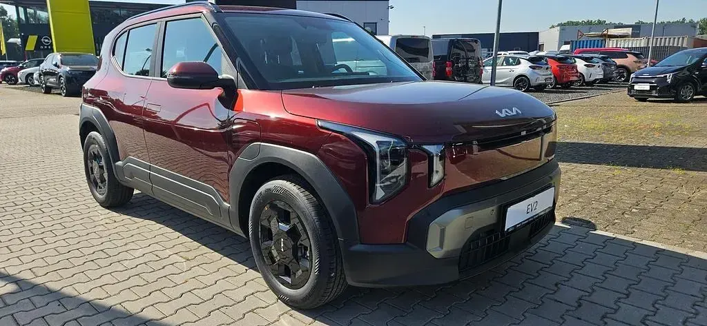 Neu Kia EV2 Earth 108 kW (147 PS) 2026 Rot SUV