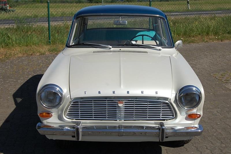 Gebraucht Ford Taunus 45 PS (33 kW) 1964 Weiß Kleinwagen