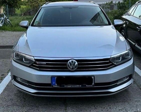 Gebraucht VW Passat 150 PS (110 kW) 2015 Grau Kombi