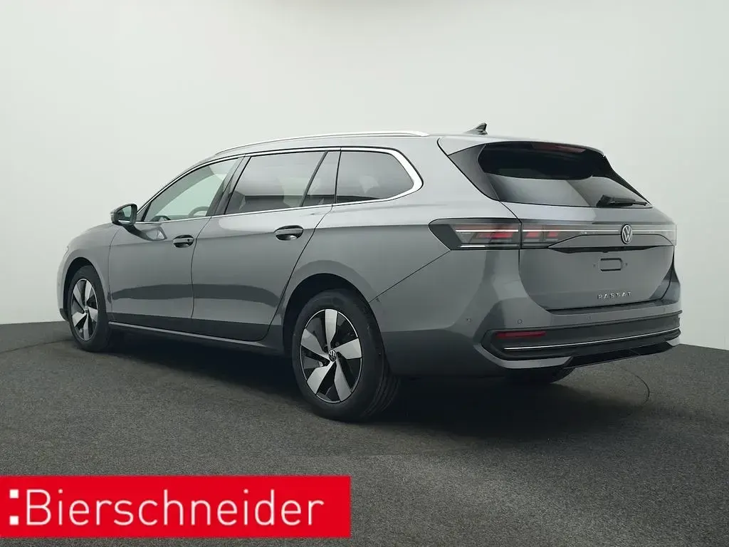 Neu VW Passat Business 150 PS (110 kW) 2026 Grau Kombi