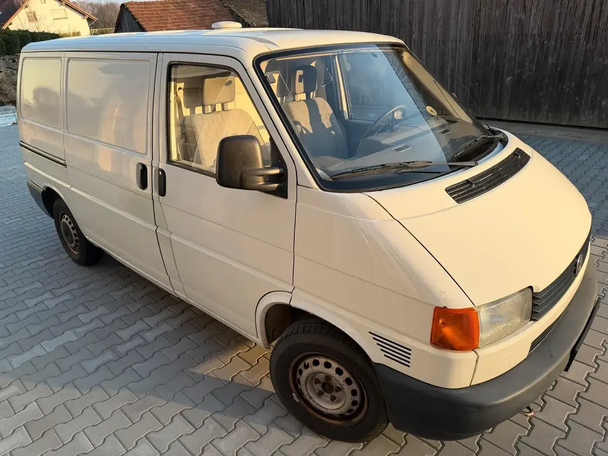 Occasion VW Transporter 68 ch (50 kW) 2001 Blanc Van