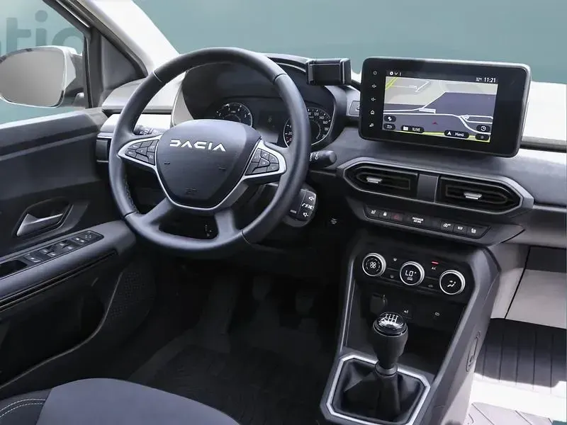 Gebraucht Dacia Jogger Extreme 110 PS (80 kW) 2025 Grün Van / Kleinbus