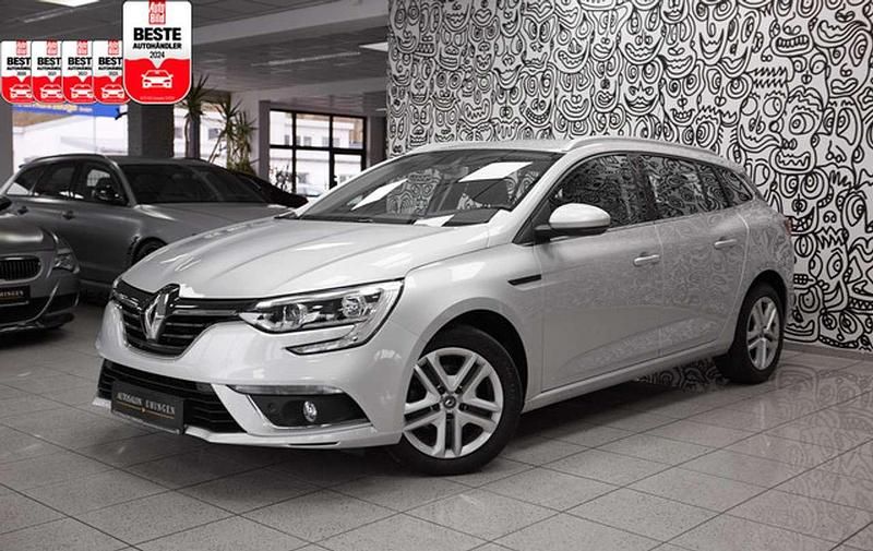 Platingrau metallic Gebraucht 2020 Renault Mégane GrandTour Business Kombi | 18.180 € (Fairer Preis) - Bild 1/3