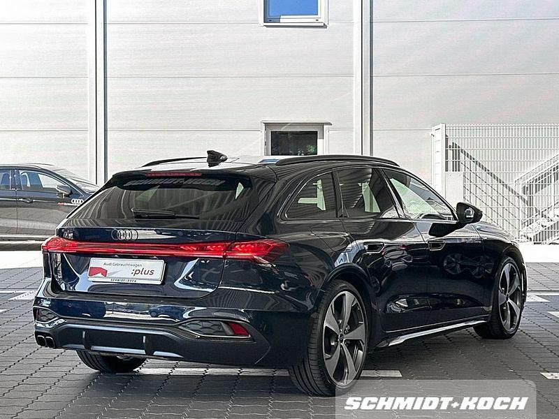 Gebraucht Audi A5 Ambiente 204 PS (150 kW) 2025 Firmamentblau metallic Coupé