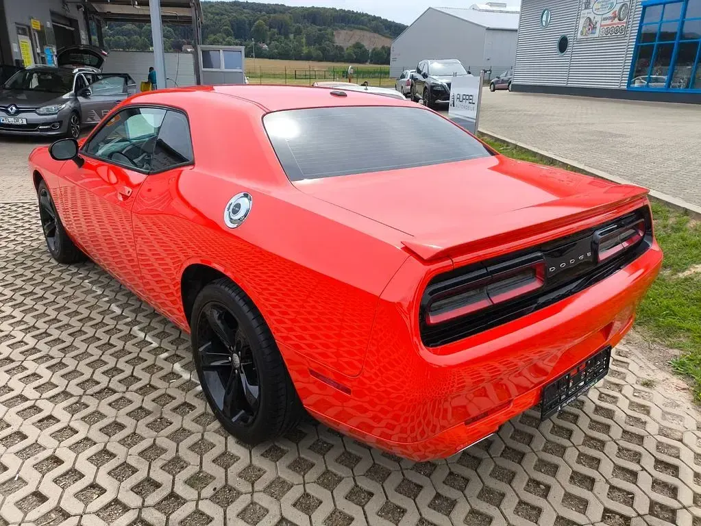 Gebraucht Dodge Challenger 309 PS (227 kW) 2017 Orange Coupé